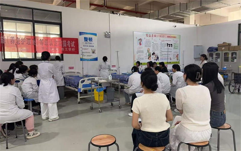 嚴謹考風考紀，檢驗教學成果—我校期末考試順